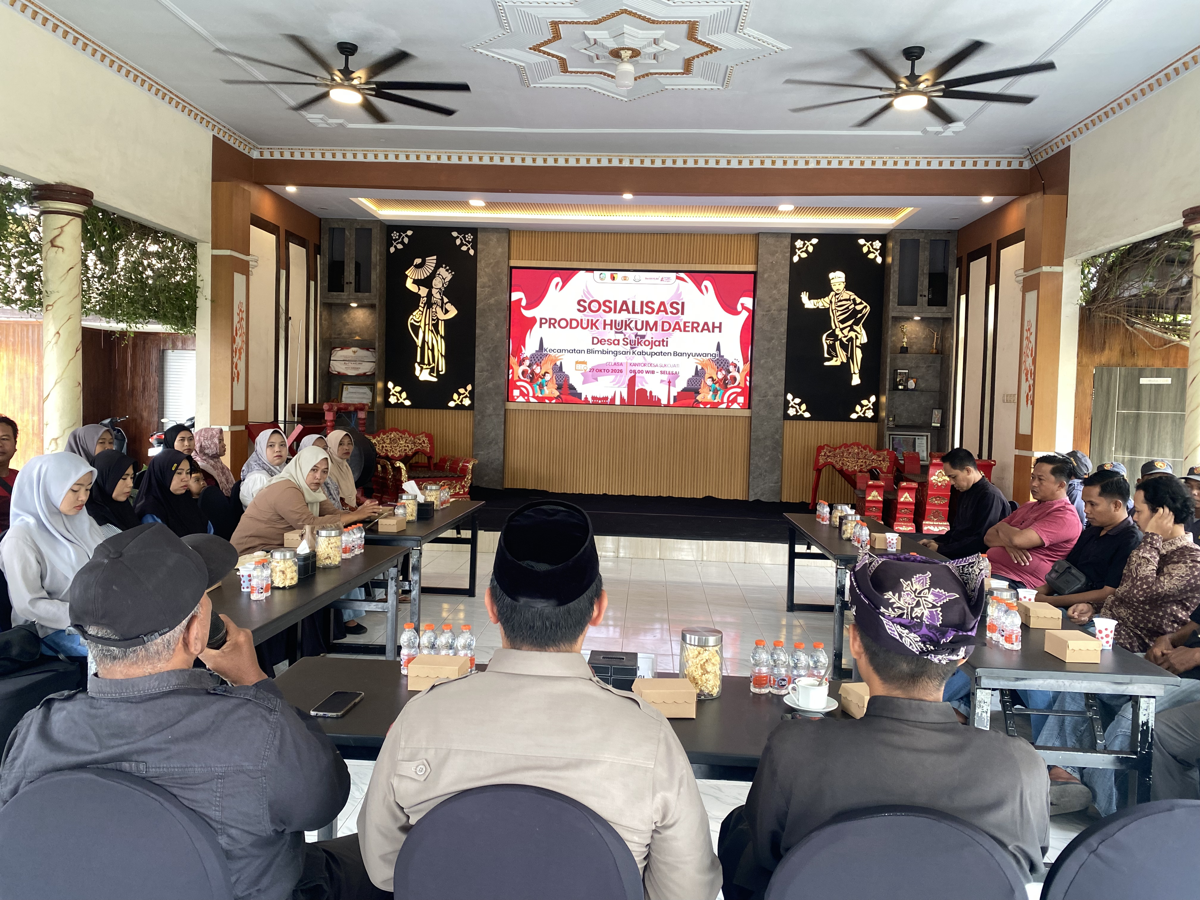 Pemerintah Desa Sukojati Gelar Sosialisasi Produk Hukum, Warga Soroti Transparansi Anggaran dan Bantuan